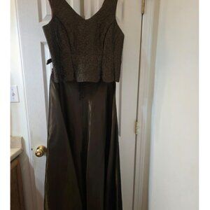 Beautiful Brown Formal 2-piece "Dress"